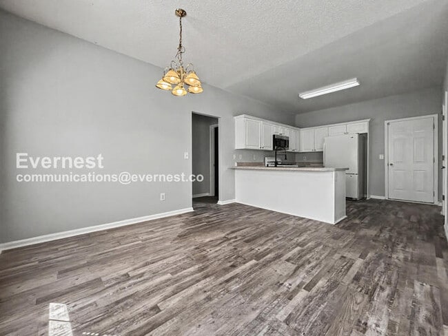 Photo - 5305 Yoshino Terrace