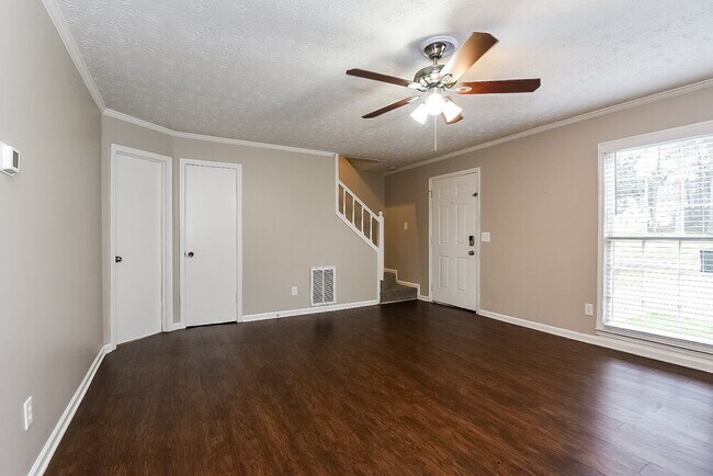 Photo - 770 Joseph Club Dr