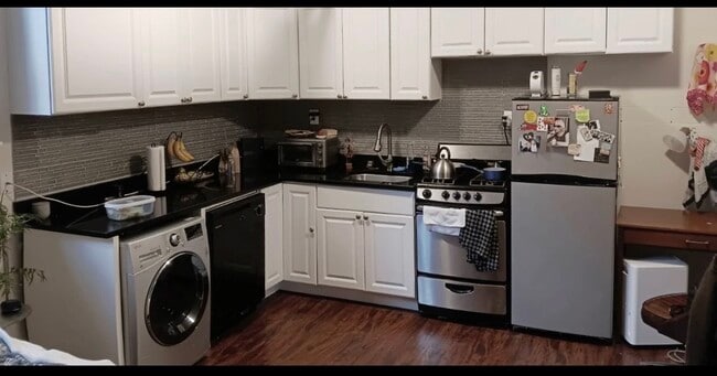 Photo - 2129 N Dayton St