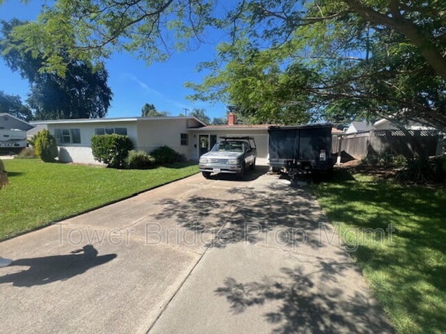 Photo - 8255 Oahu Dr