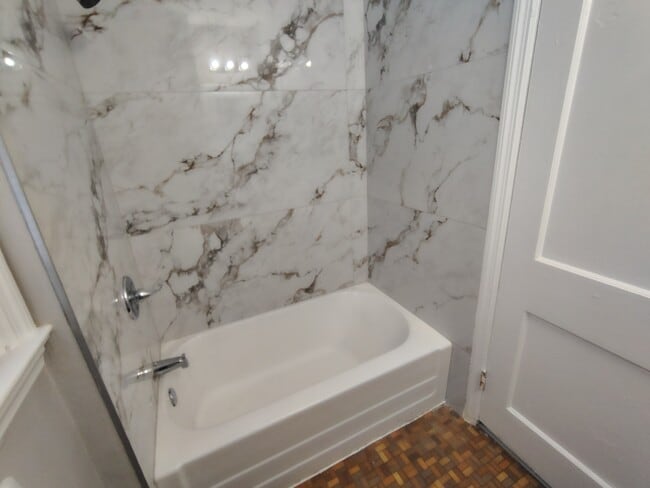 Photo - 1518 N Horsman St