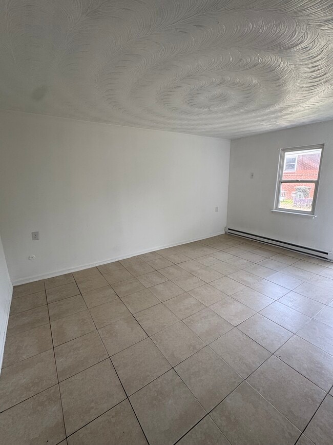 Photo - 6342 Alexander St Unit A