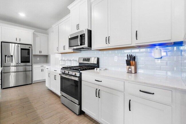 Photo - 1406 Arrowhead Point Rd