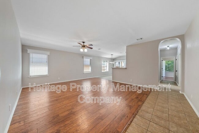 Photo - 659 Coral Harbor