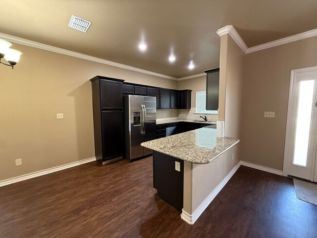 Photo - 4413 106th St Unit B