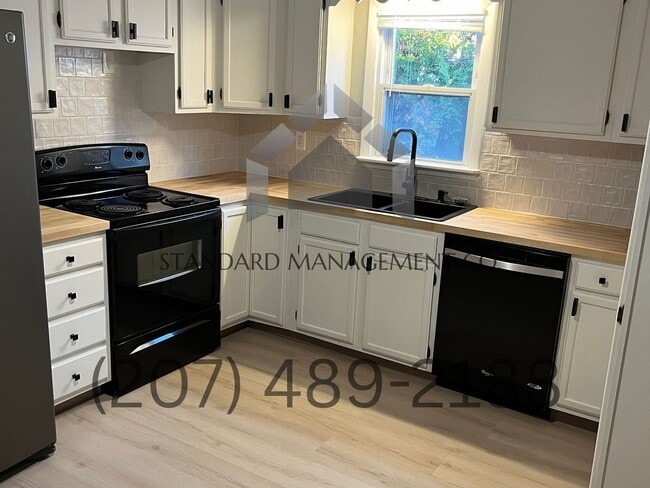 Photo - 7 Tardiff St Unit 1