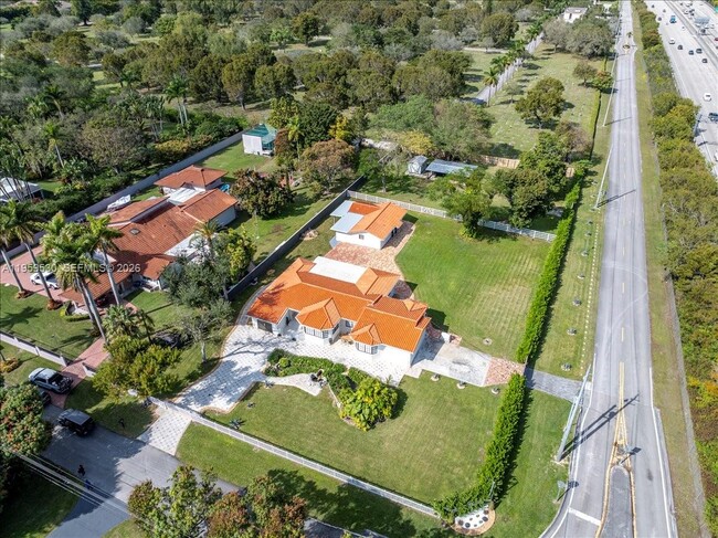 Photo - 7705 SW 66th St