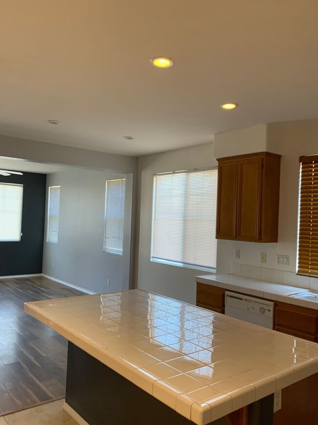 Photo - 4bd/3ba Hemet Home - Gazebo Ln