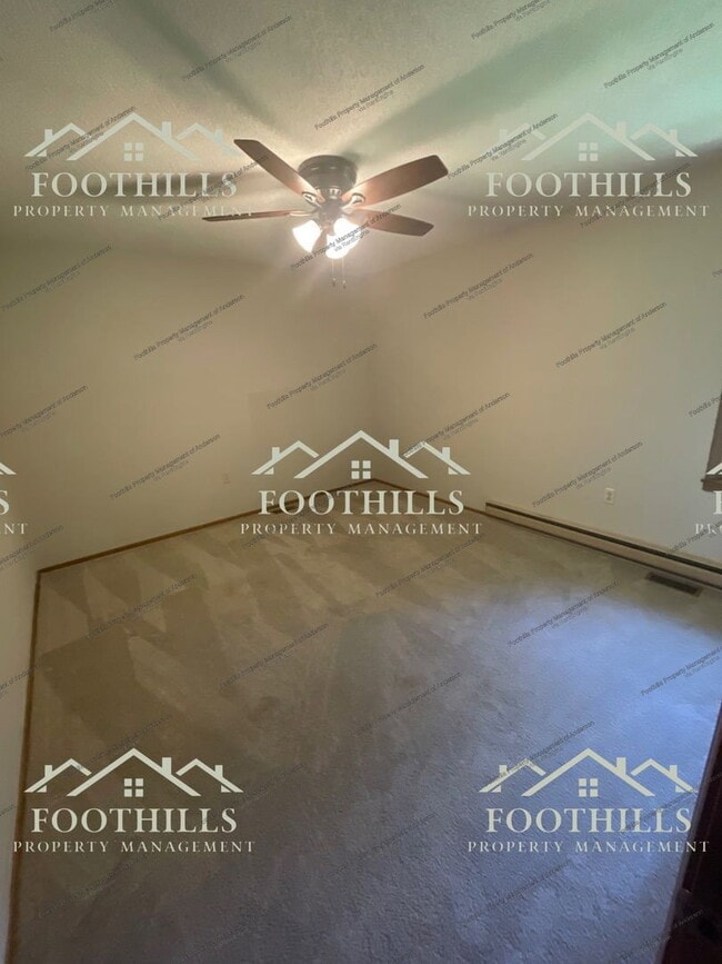 Photo - 301 Mcneil Dr