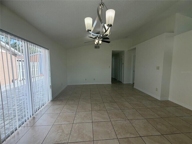 Photo - 2418 Harbor Town Dr