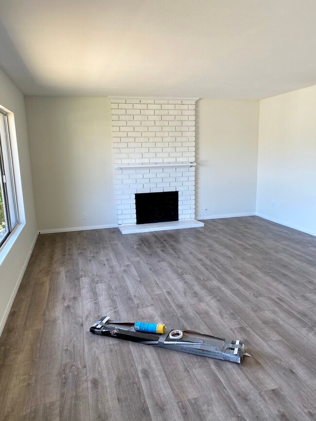 Photo - 1580 Caraway Dr Unidad A