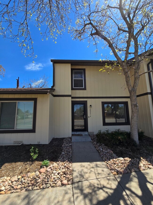 Building Photo - 16045 E Ithaca Pl Rental