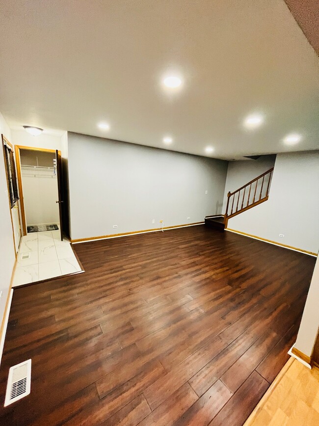 Photo - 84 Maplewood Dr