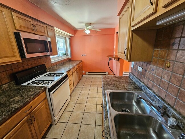 Photo - 1910 W Hatherleigh Ct Unit 2E