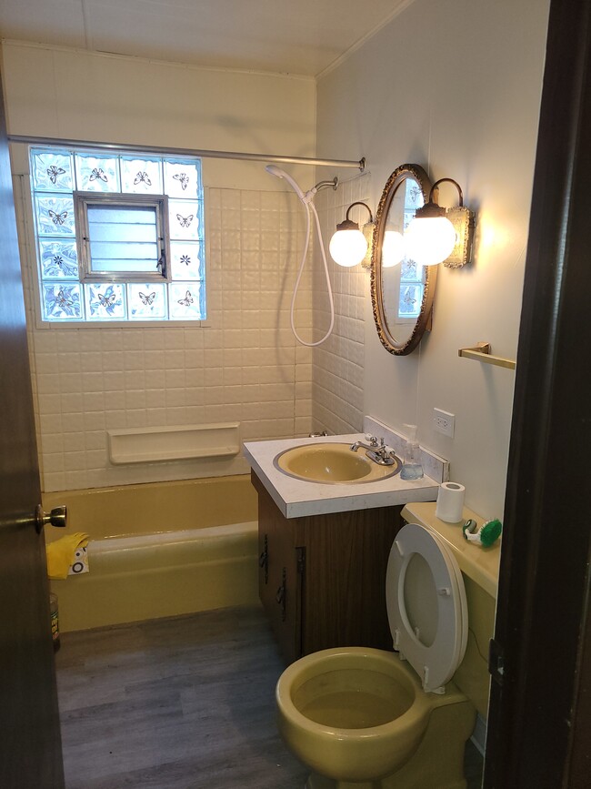 Photo - 506 W 46th St Unidad Canaryville