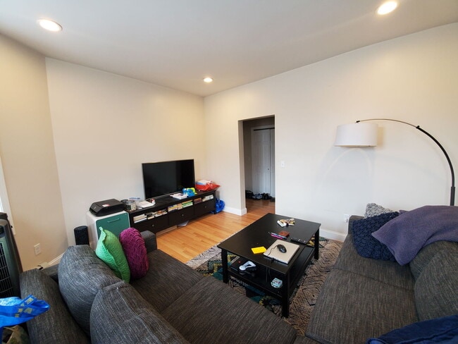 Photo - 274 Brookline St Unidad U3