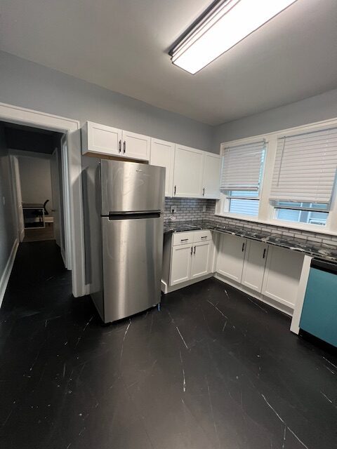 Photo - 1526 E Genesee St Unit Apt 2
