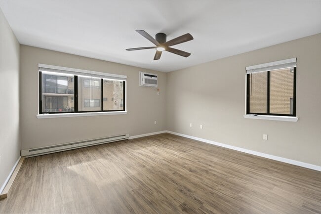 Photo - 466 A Liberty St