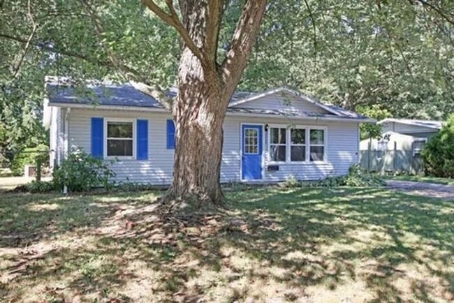 Photo - Charming, remodeled 3-Bed/1-Bath Parchment ranch style home with enclosed yard and garage