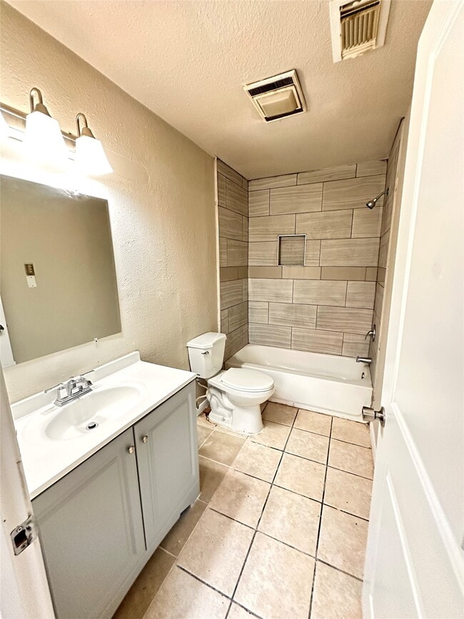 Photo - 1209 Glenn Ave