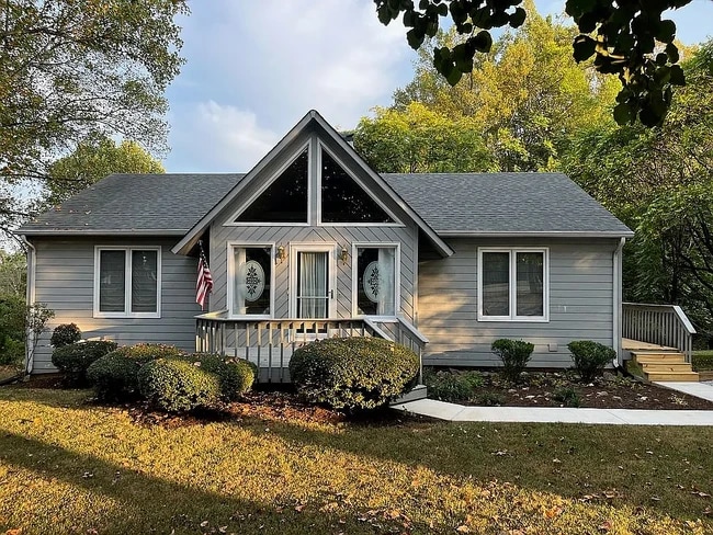 Photo - 2368 Bateman Bridge Rd