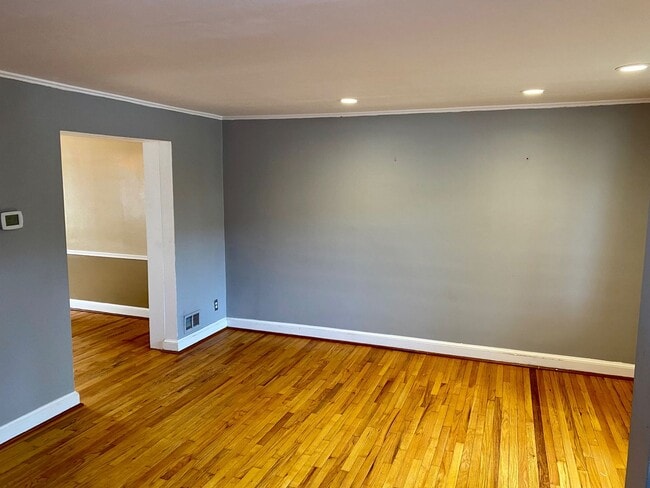 Photo - Charming 3 Bedroom/1.5 Bathroom Townhome in Towson, MD!