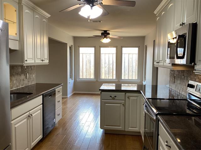 Photo - 2841 Southridge Dr