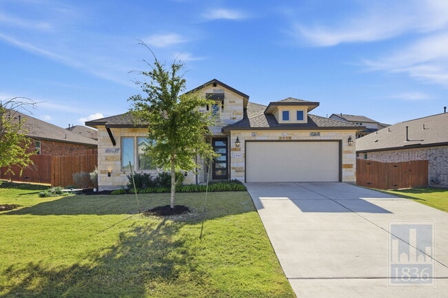 Building Photo - 19312 Fernando Trl