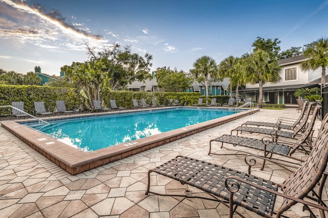 Photo - Seville on the Green