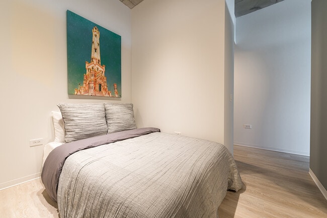 Photo - 1230 N Ashland Ave Unit 20