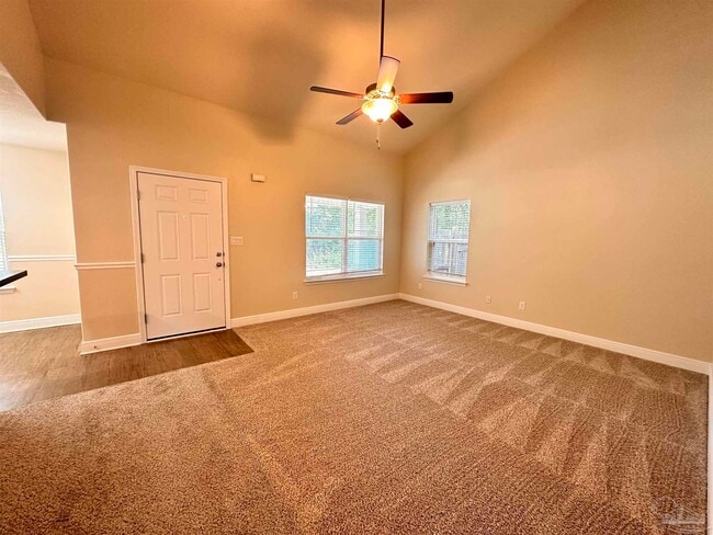 Photo - 13 Elegans Ave
