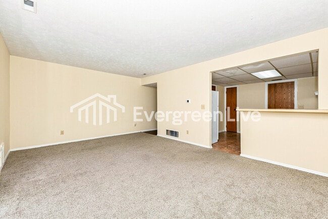 Photo - 2470 Cross Village Dr