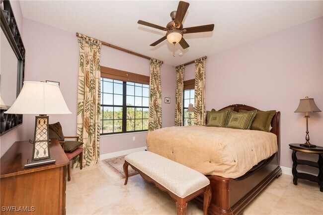 Photo - 2538 Marquesa Royale Ln Unidad PH 5-301