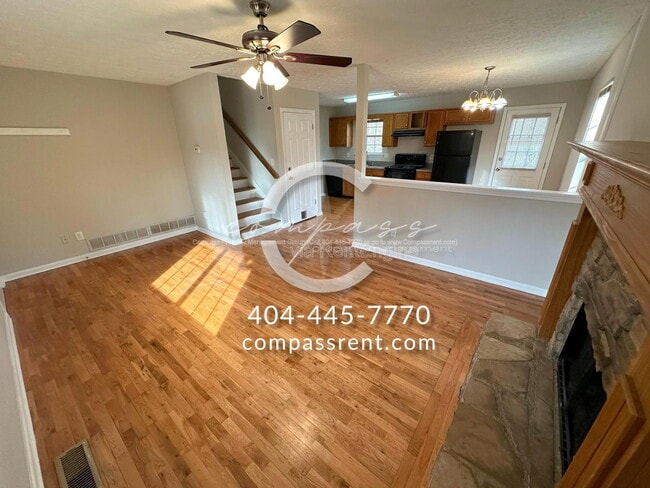 Photo - 484 Rustin Dr