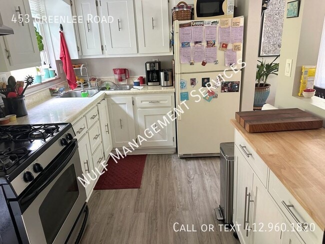 Photo - 453 Greenlee Rd
