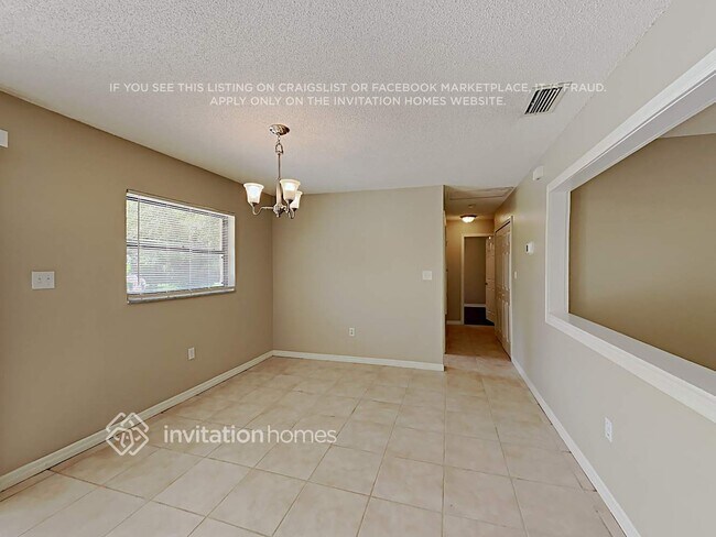 Photo - 838 Field St