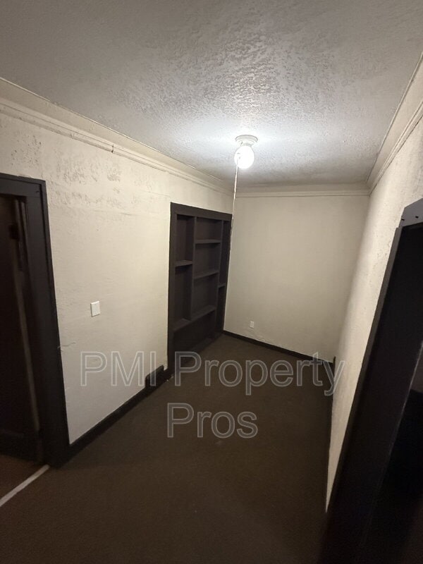 Photo - 2320 N 44th St