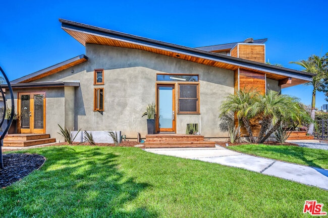 Building Photo - 4450 Campbell Dr Rental