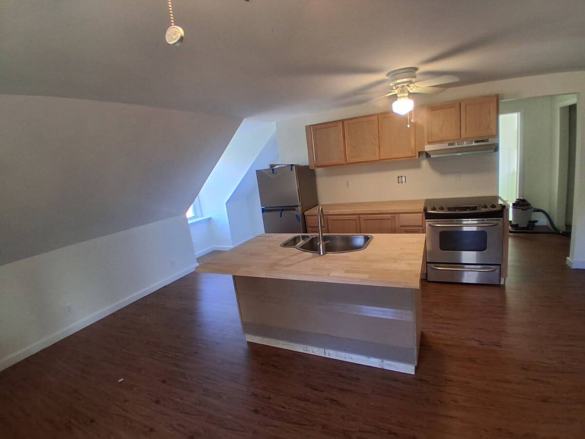 Photo - 1156 US-1 Unidad 2 Upstairs