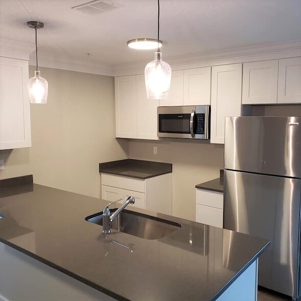 Photo - 10 4th St Unidad 401