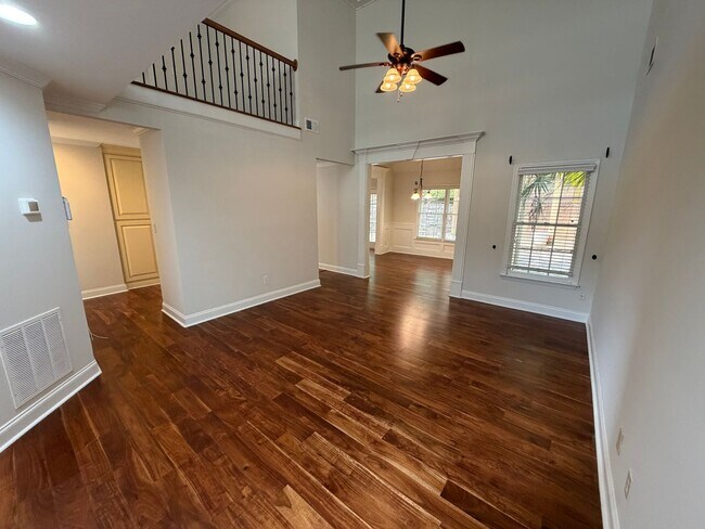 Photo - 649 Lawton Ridge Dr