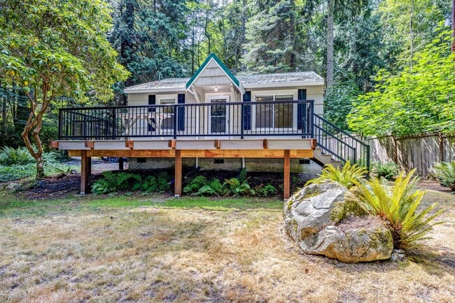 Building Photo - Charming 1-Bedroom Cottage Near Hood Canal... Rental