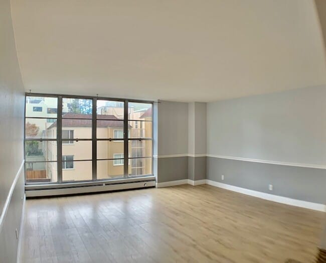 Photo - See you at The Jackson Towers in Pac Heigh...