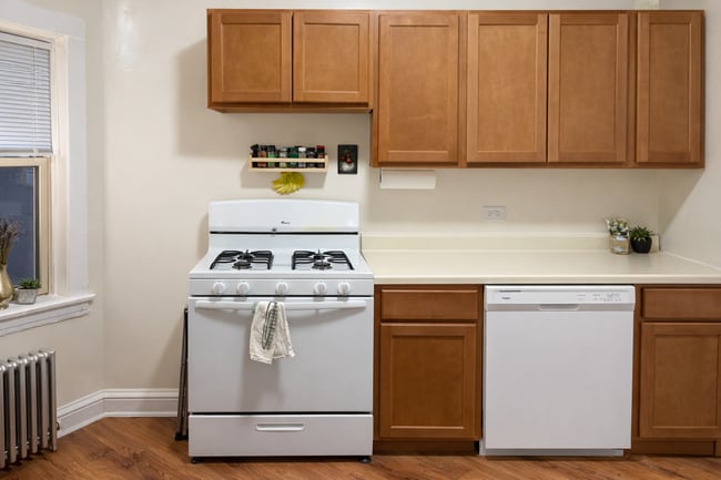 Photo - 2482 N Lincoln Ave Unit 2