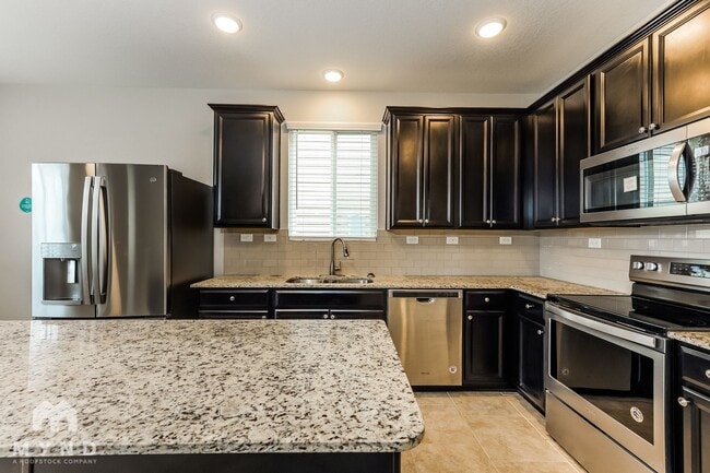 Photo - 10327 Dunlap