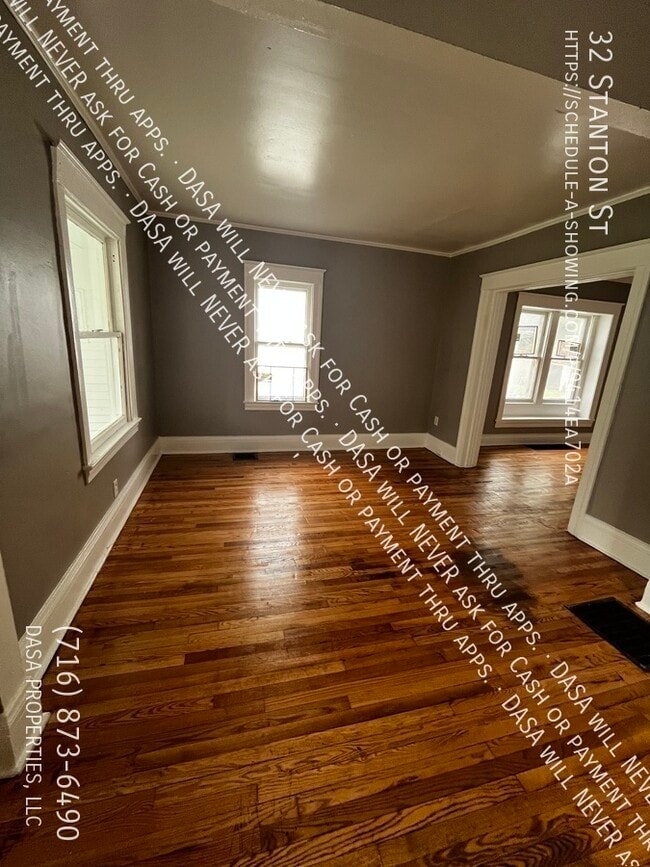 Photo - 32 Stanton St