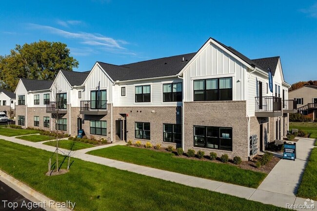 31811 Gabby Ct