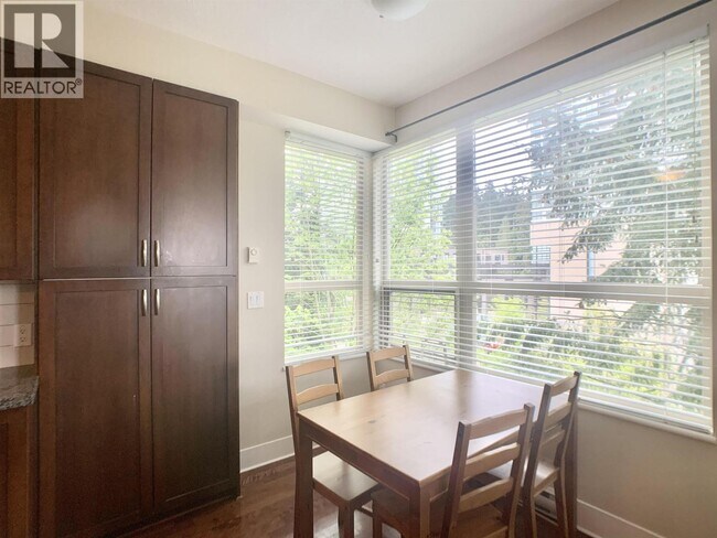 5788 Birney Ave Unit 315