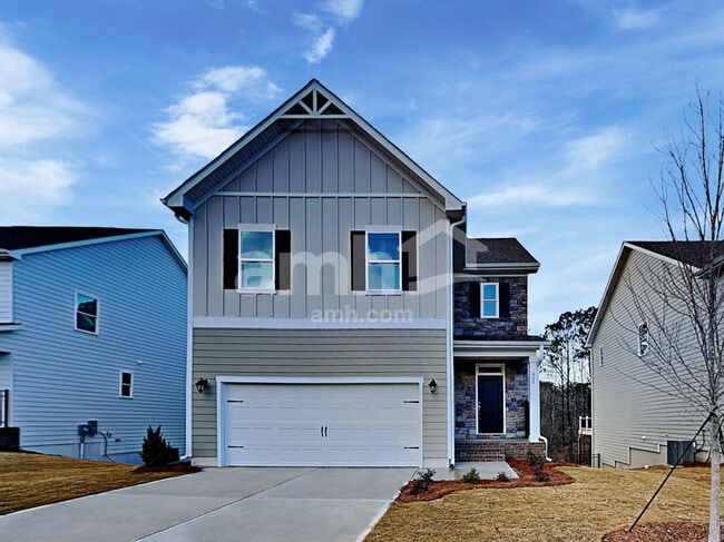 Building Photo - 455 Summit View Ct