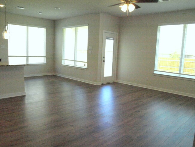 Photo - 4078 Estes Ct